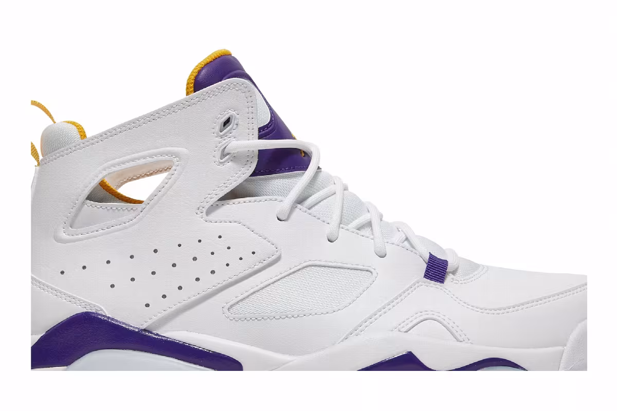 Air Jordan Flight Club 91 Lakers, view 3