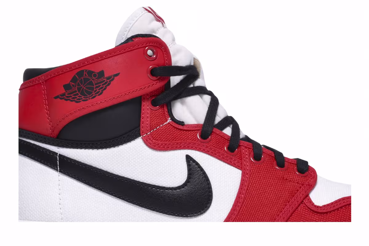 Air Jordan 1 KO Chicago 2021, view 3