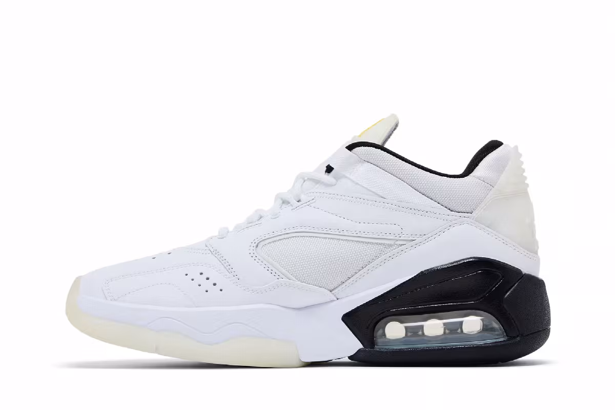 Air Jordan Point Lane White Black Gold, view 4