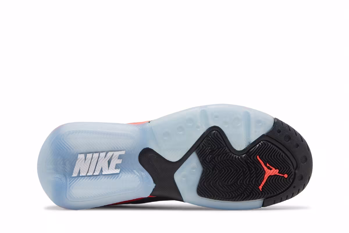 Air Jordan Point Lane GS Infrared, view 5