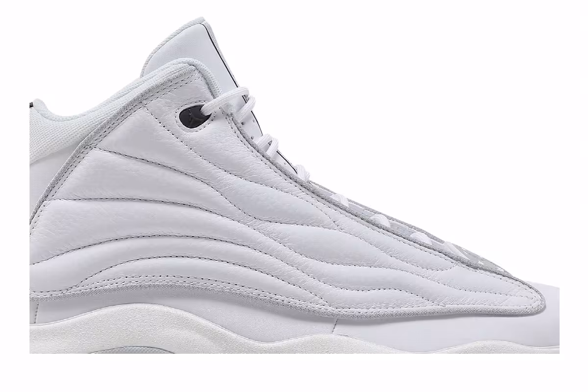 Air Jordan Pro Strong White Metallic Platinum, view 3