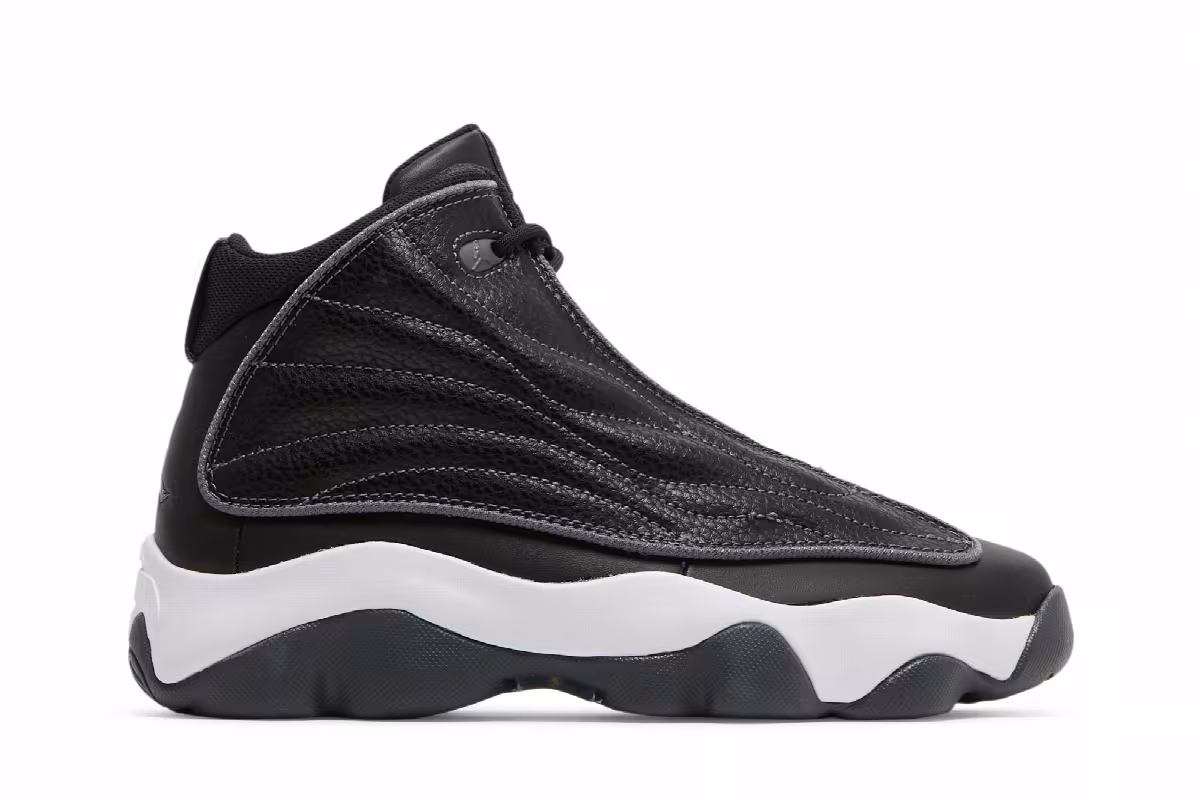 Air Jordan Pro Strong GS Black White, view 2