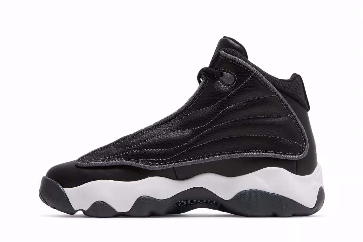 Air Jordan Pro Strong GS Black White, view 4