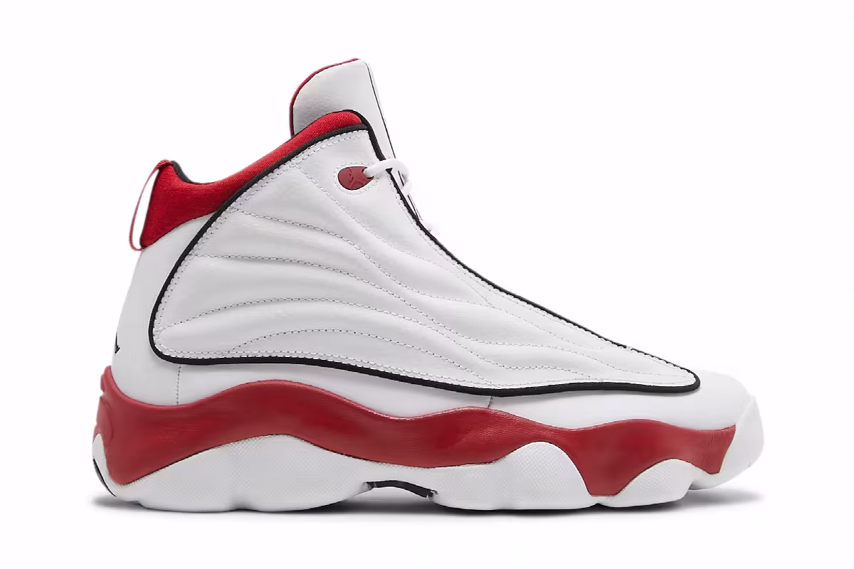 Air Jordan Pro Strong GS Chicago, view 2