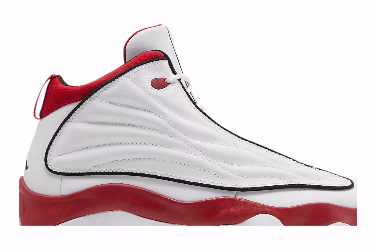 Air Jordan Pro Strong GS Chicago, view 3