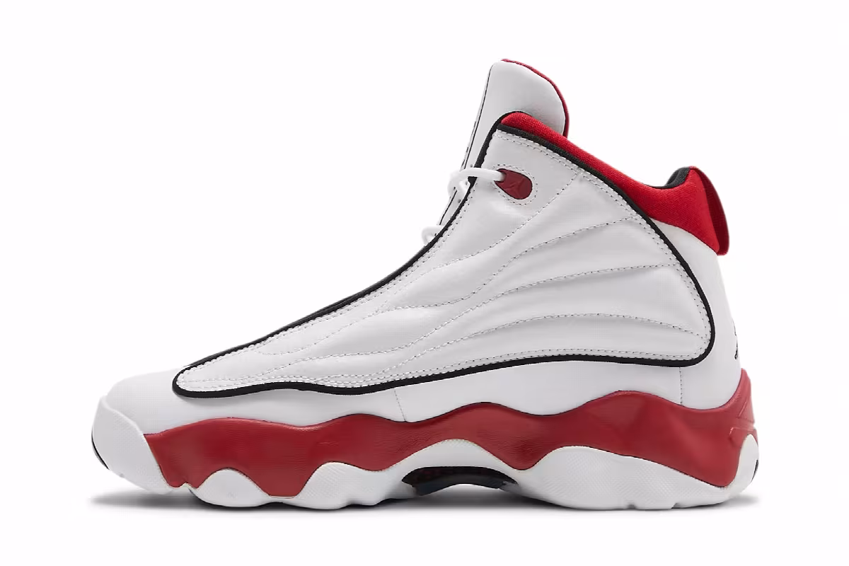Air Jordan Pro Strong GS Chicago, view 4