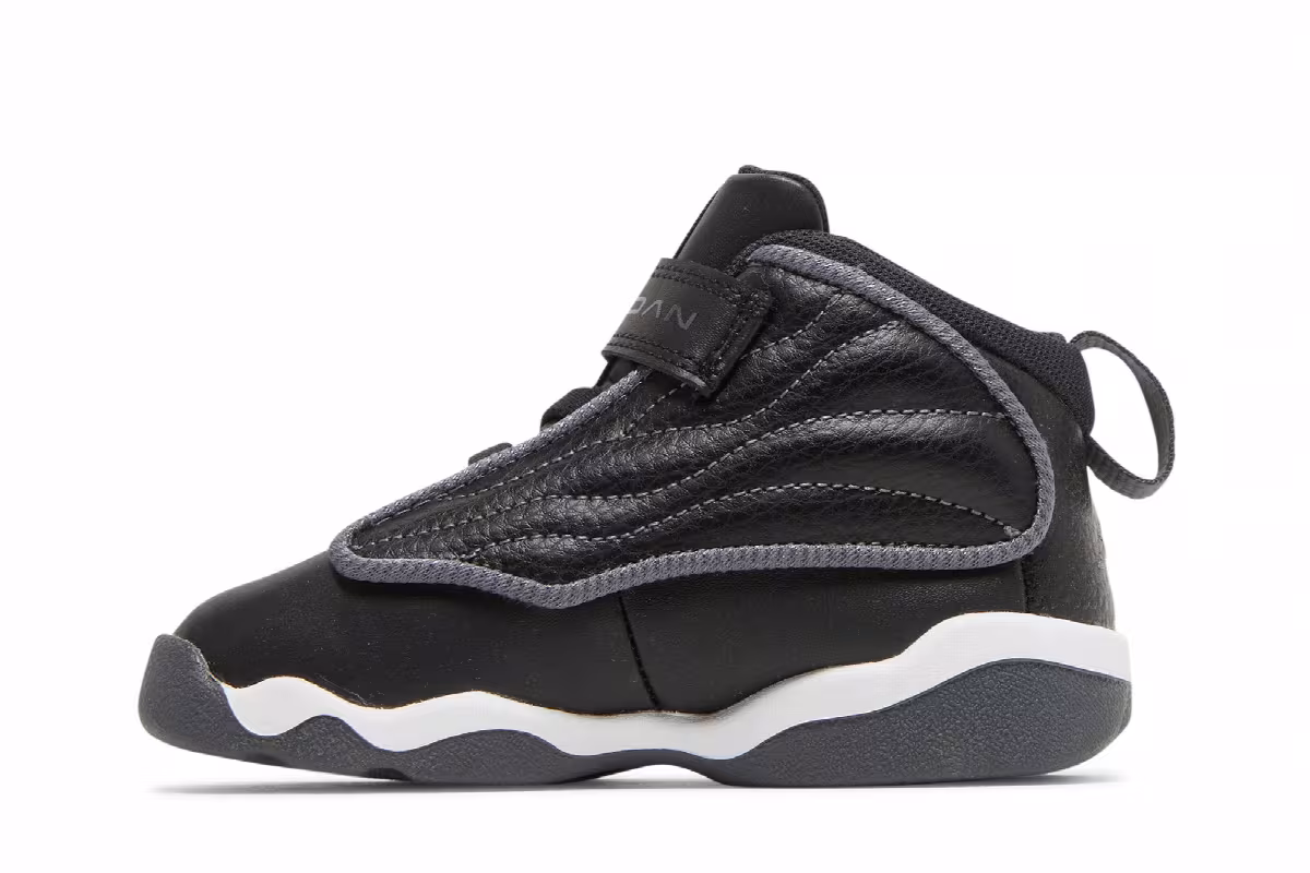 Air Jordan Pro Strong TD Black White, view 4