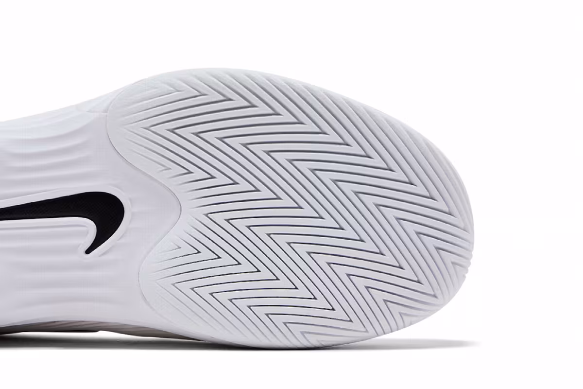 NikeCourt Air Zoom Vapor 12 HC White Black, view 6
