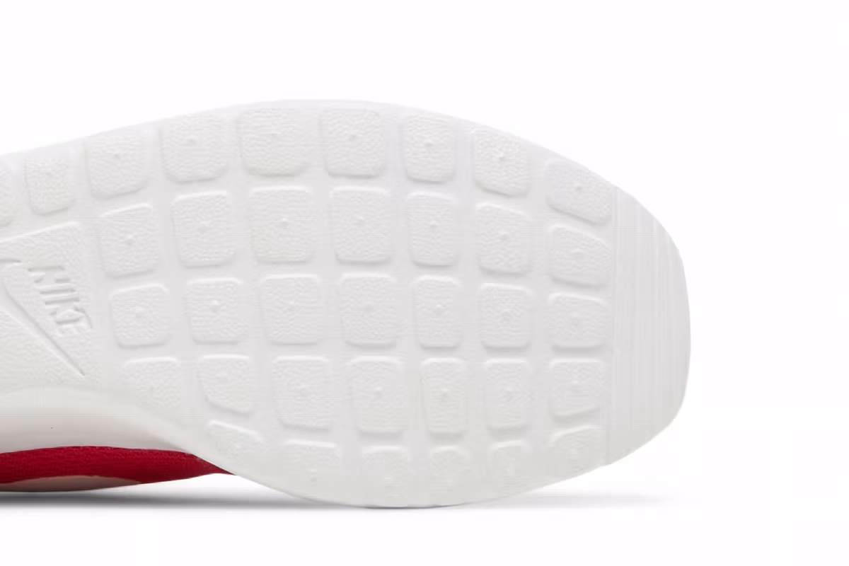 Nike Women's Roshe Run, view 6