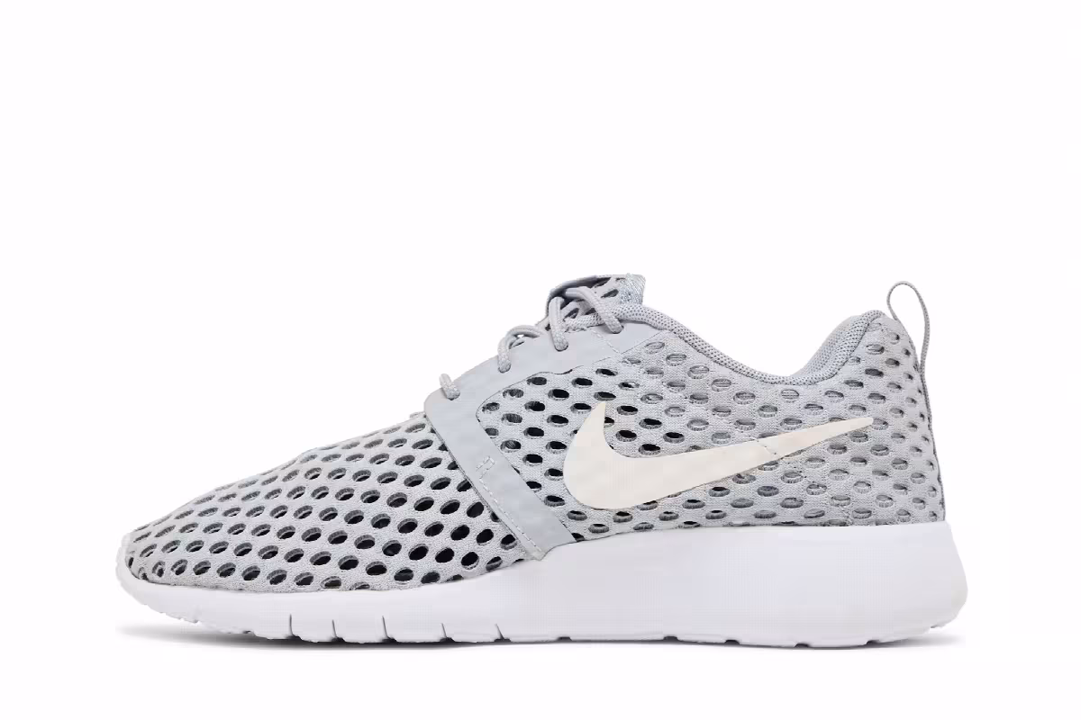 Nike Roshe One Flight Weight GS, view 4