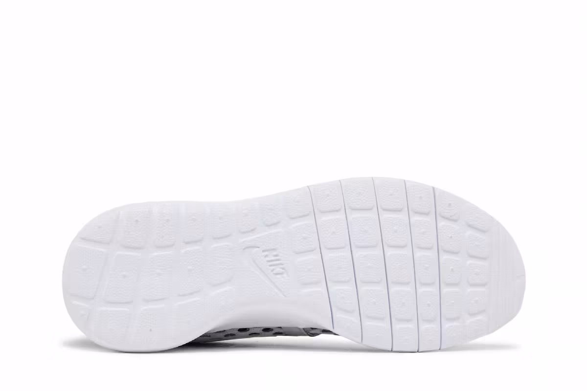 Nike Roshe One Flight Weight GS, view 5