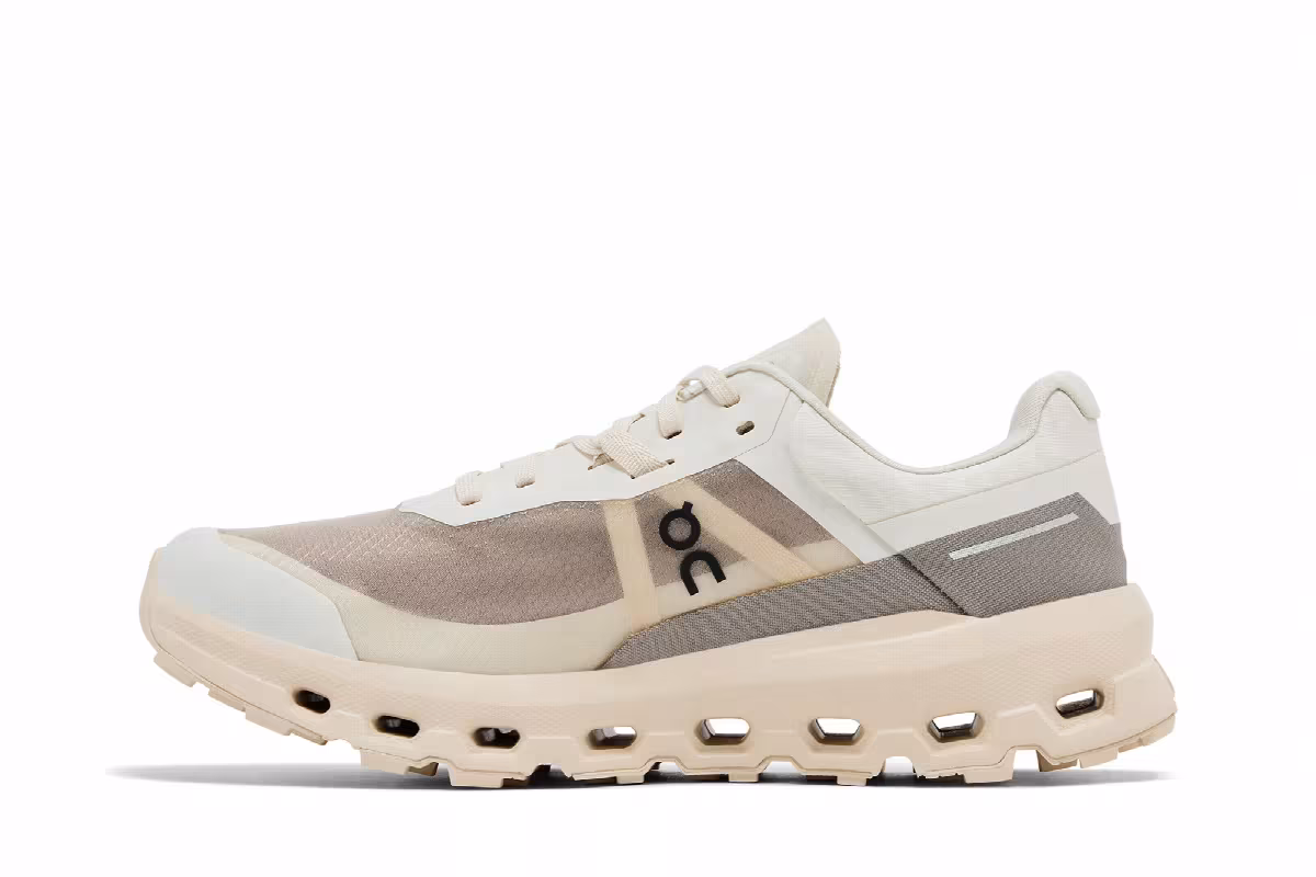 ON Women's Cloudvista 2 Cream Desert, view 4
