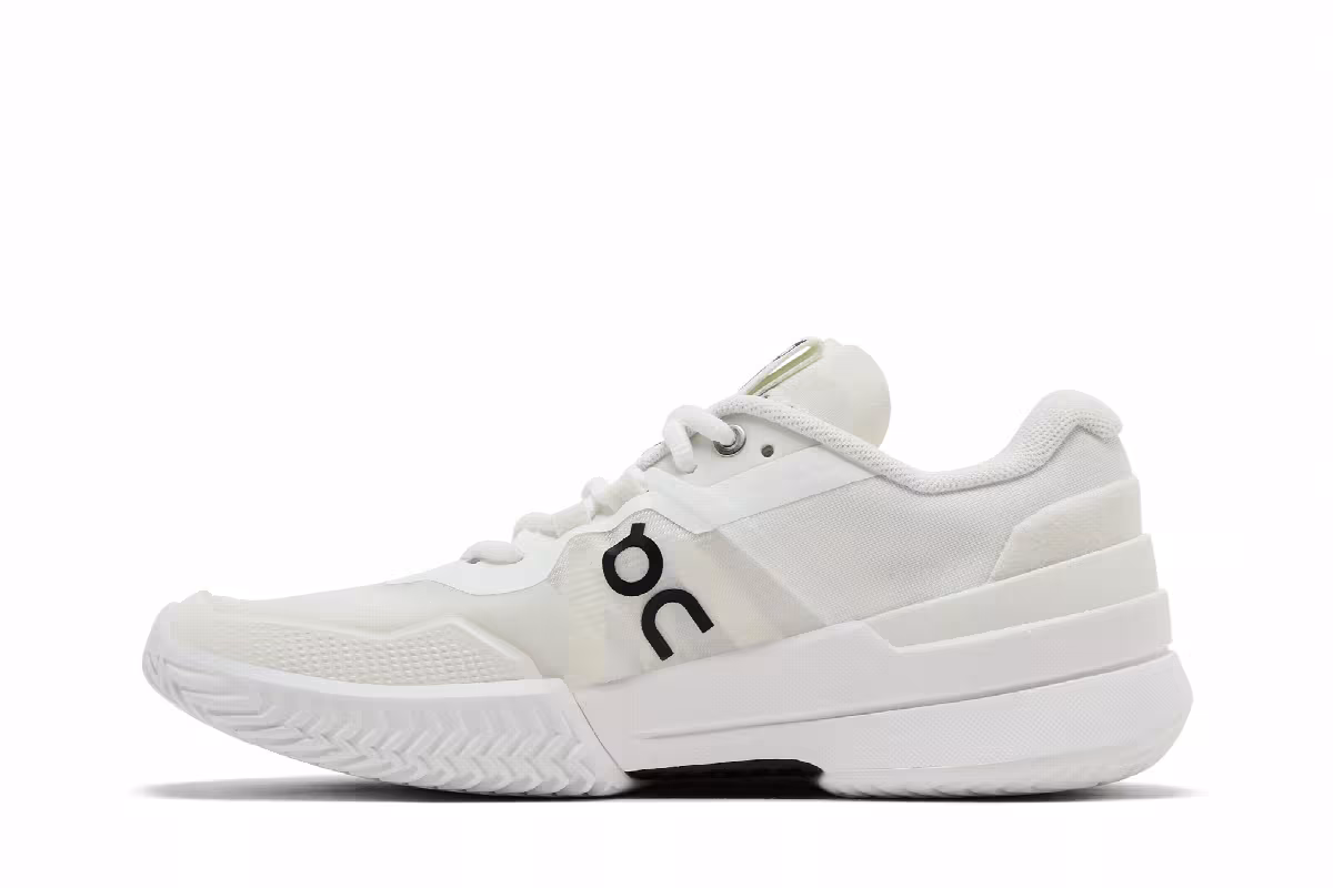 ON Women's The Roger Pro 2 All White, view 4