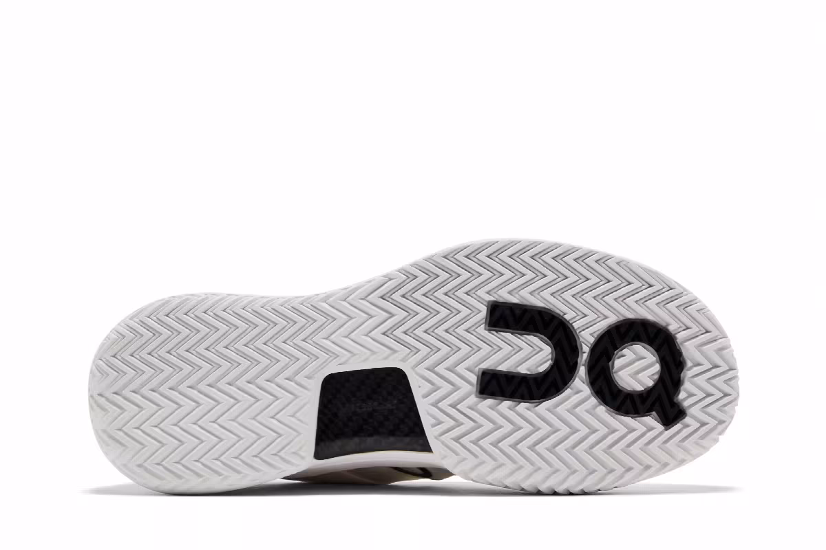 ON Women's The Roger Pro 2 All White, view 5
