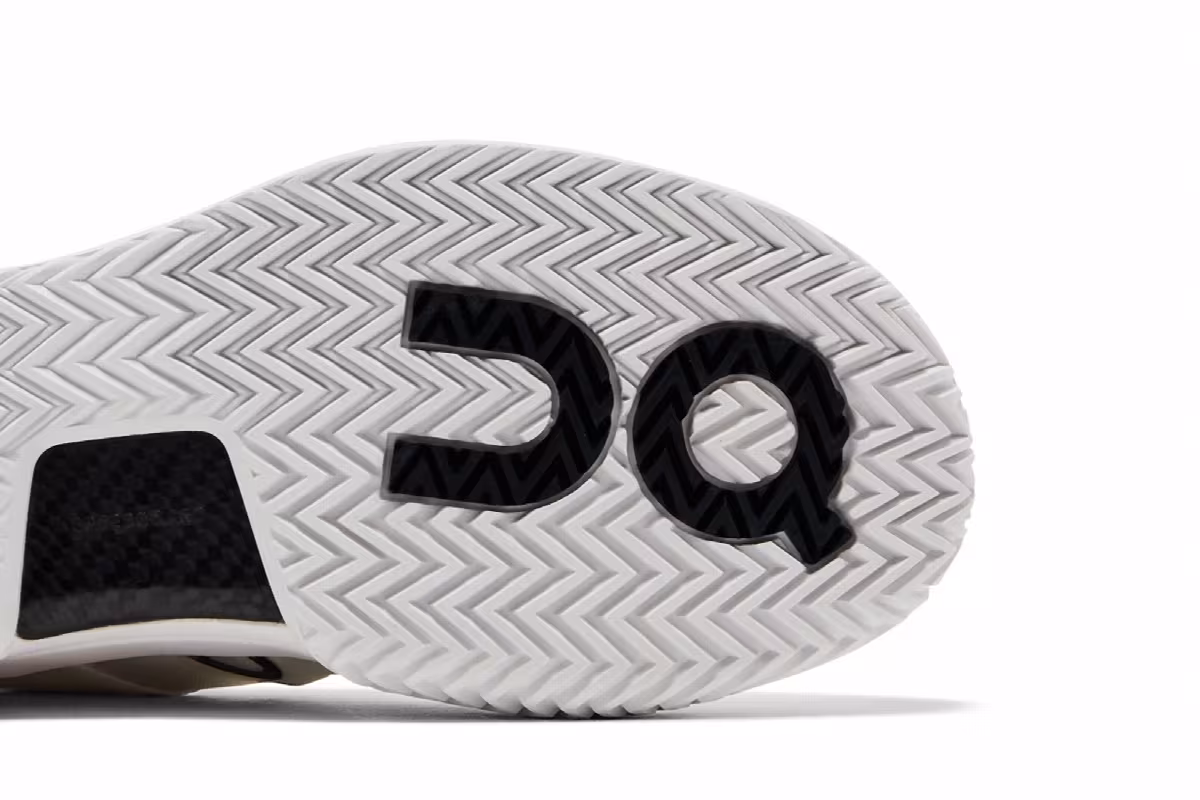 ON Women's The Roger Pro 2 All White, view 6