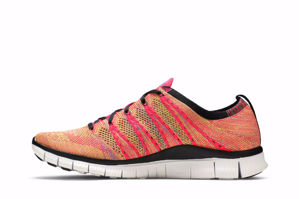 Nike Free Flyknit NSW Pink Flash, view 4