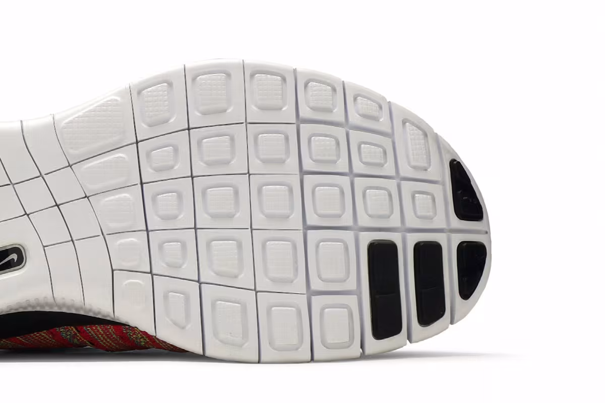 Nike Free Flyknit NSW Pink Flash, view 6