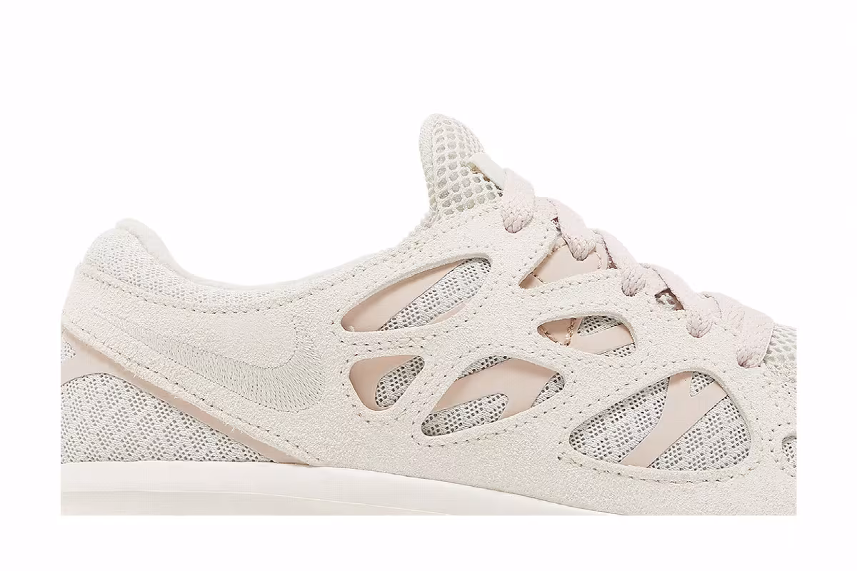 Nike Women's Free Run 2 Pure Platinum, view 3