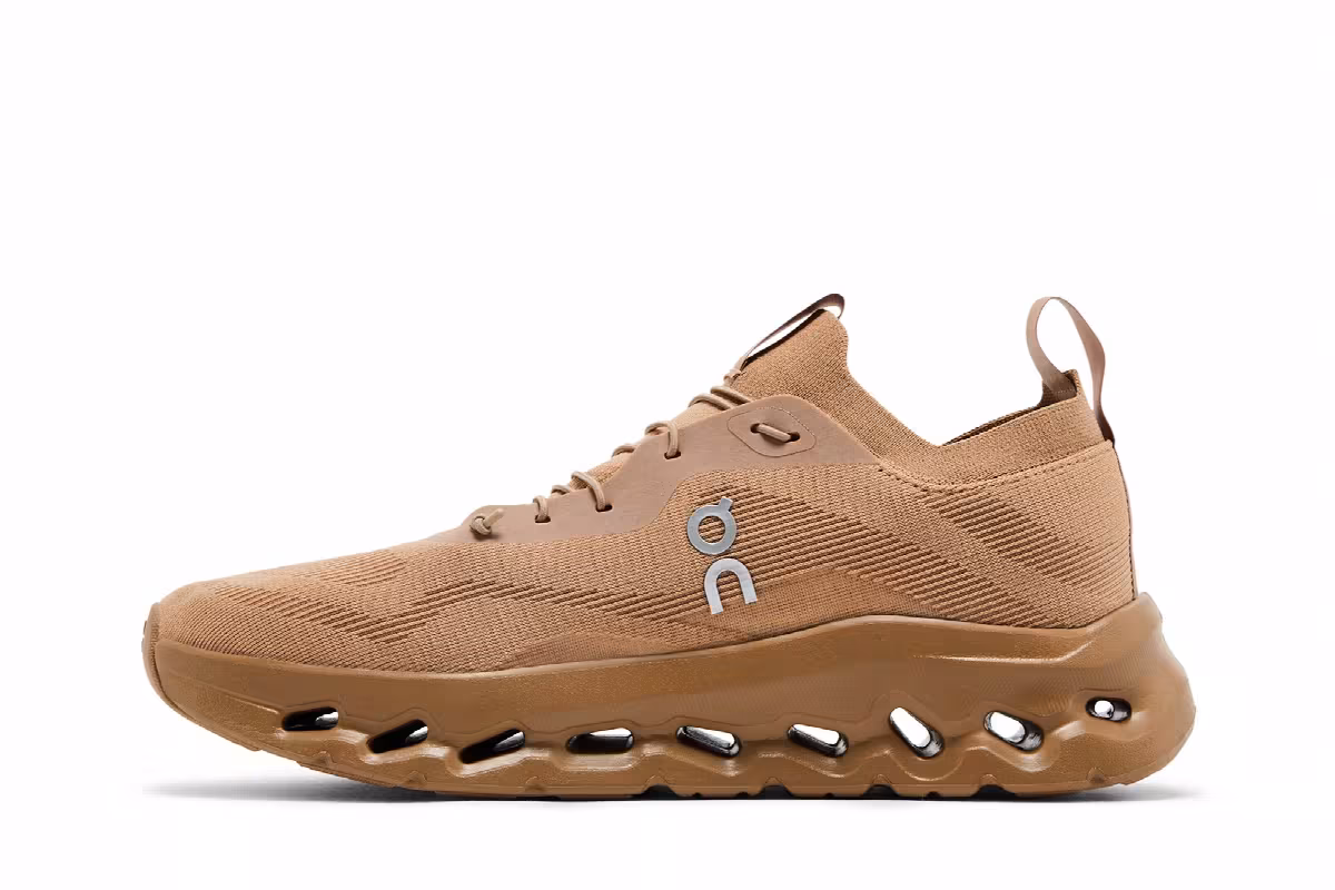 Loewe x ON Cloudtilt Dark Sand, view 4