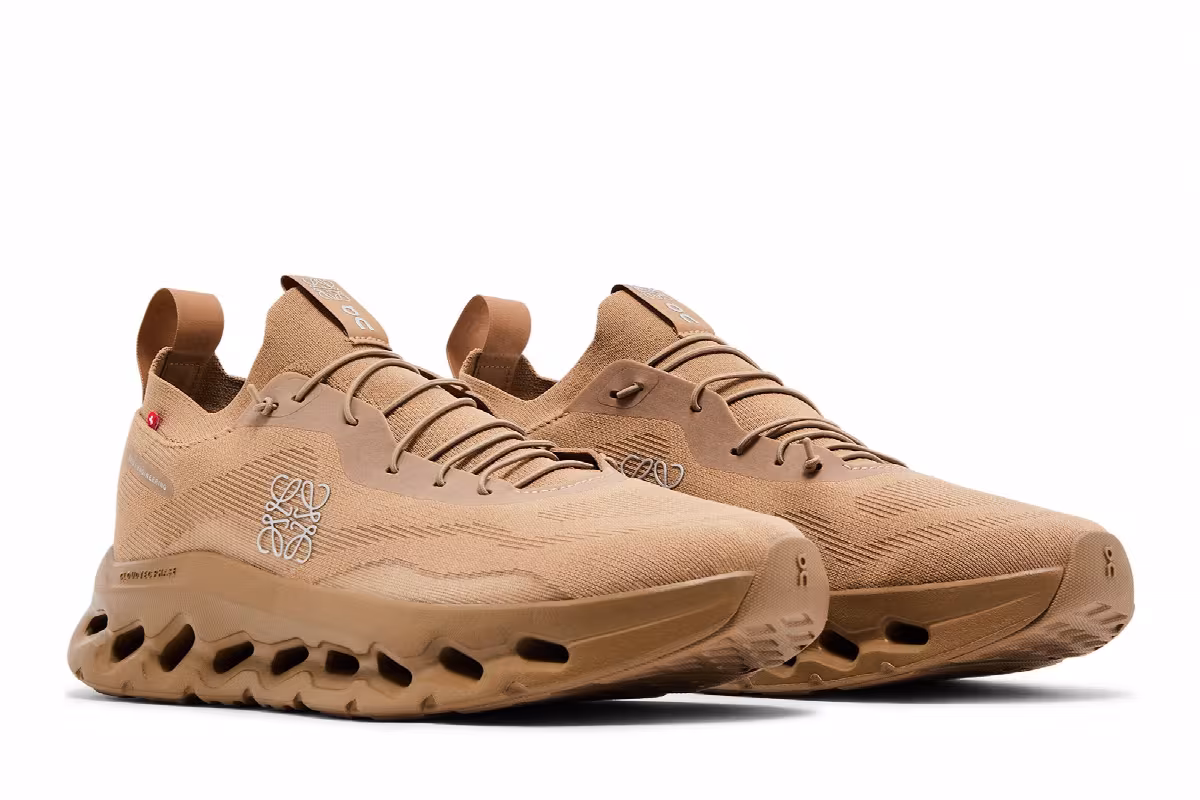 Loewe x ON Cloudtilt Dark Sand, view 9