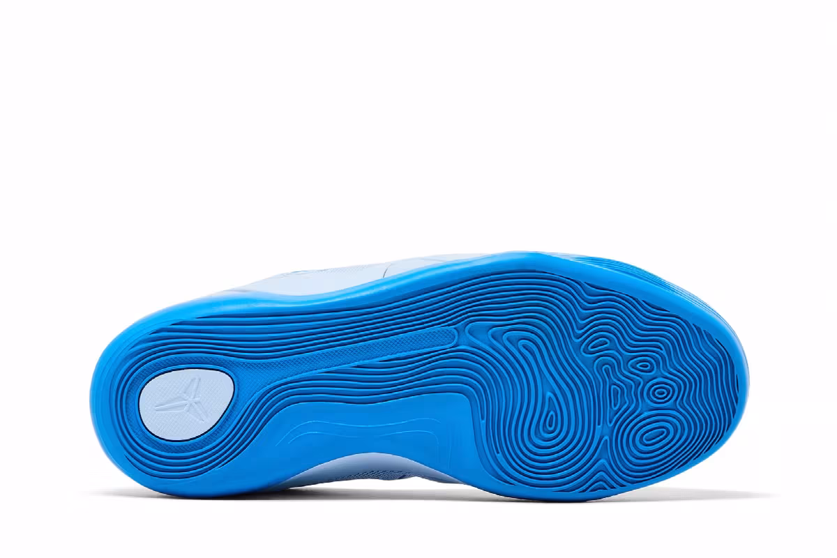 Nike Kobe 9 Low EM GS Hydrogen Blue, view 5