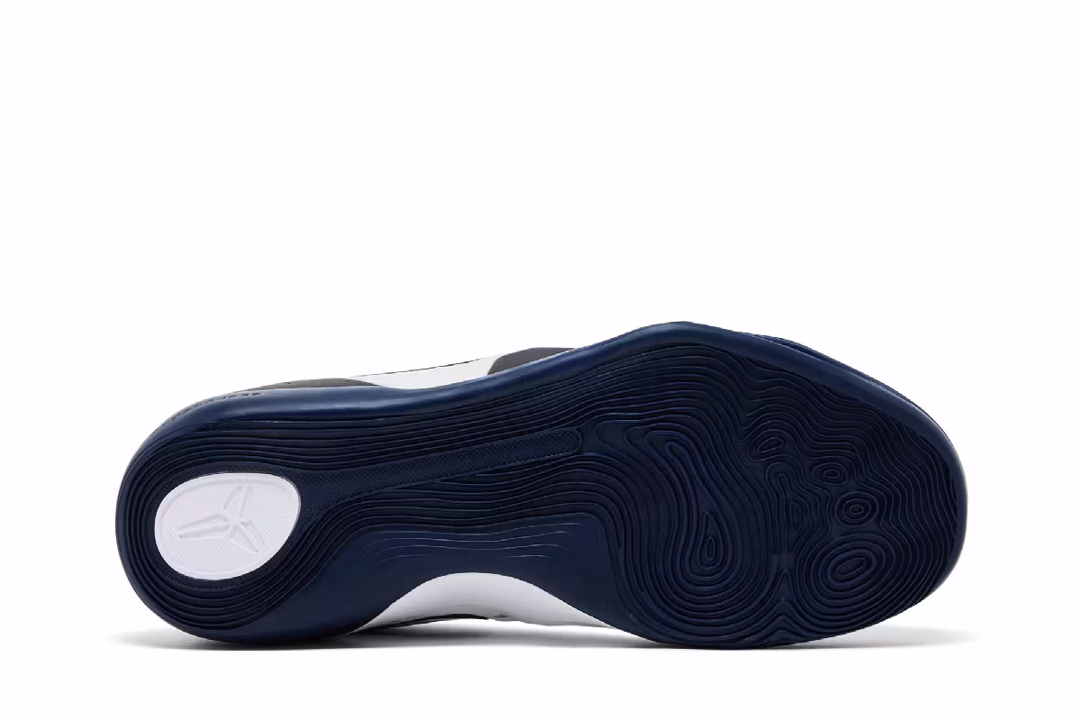 Nike Kobe 9 Elite Low EM TB White Midnight Navy, view 5