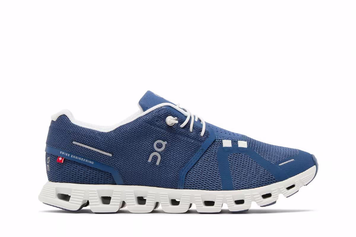 ON Women's Cloud 5 Denim, view 2