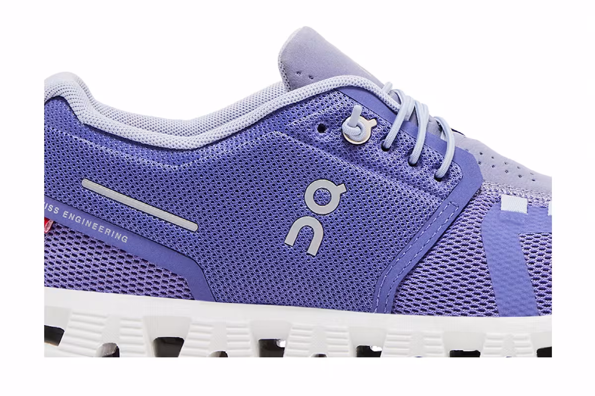 ON Women's Cloud 5 Blueberry Feather, view 3