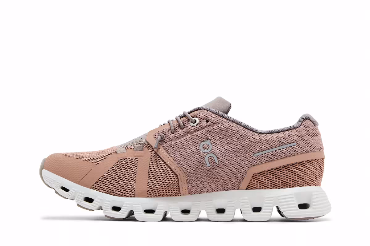 ON Women's Cloud 5 Rosebrown Fog, view 4