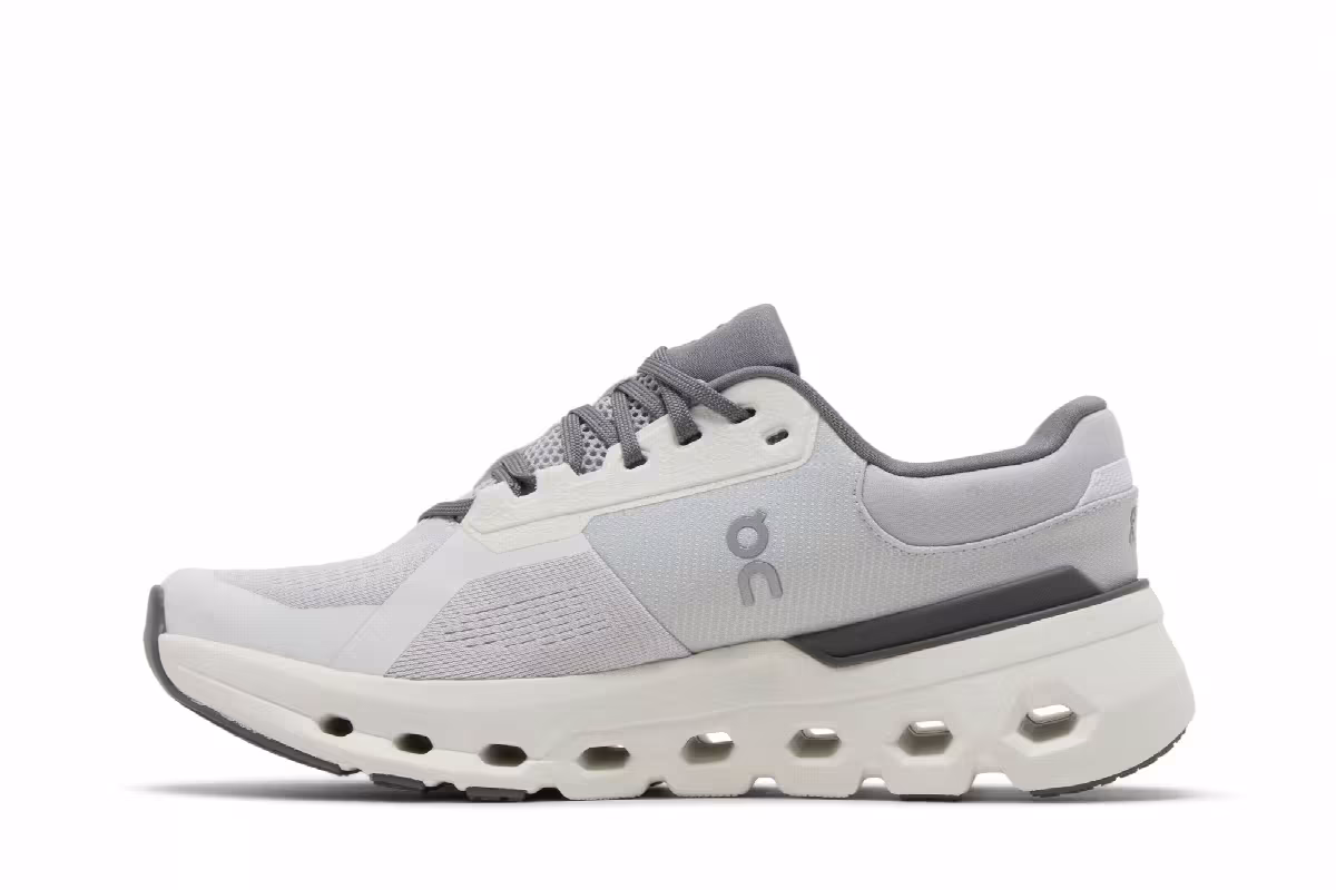 ON Women's Cloudrunner 2 Frost White, view 4