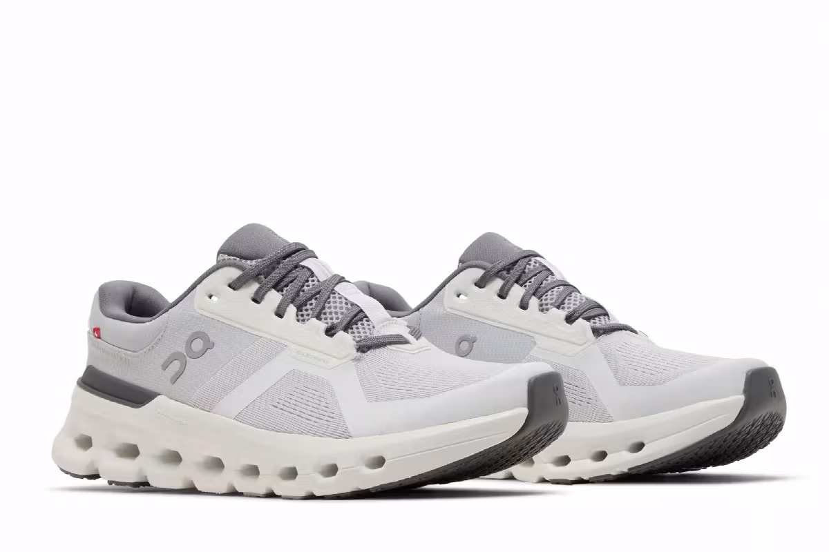 ON Women's Cloudrunner 2 Frost White, view 9