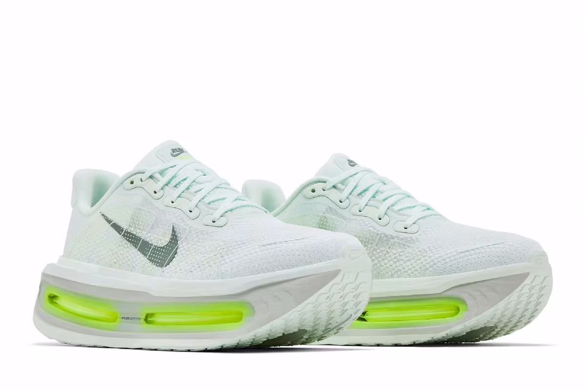 Nike Vomero Premium Barely Volt, view 9