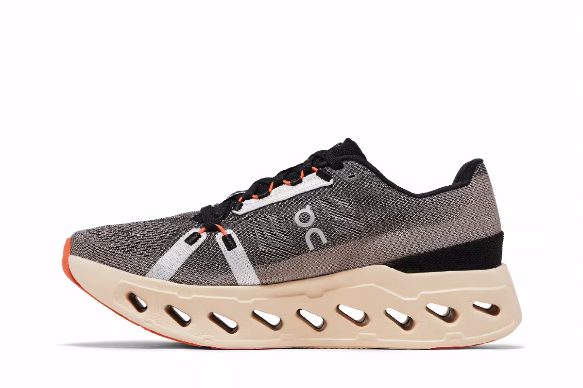ON Women's Cloudeclipse Fade Sand, view 4