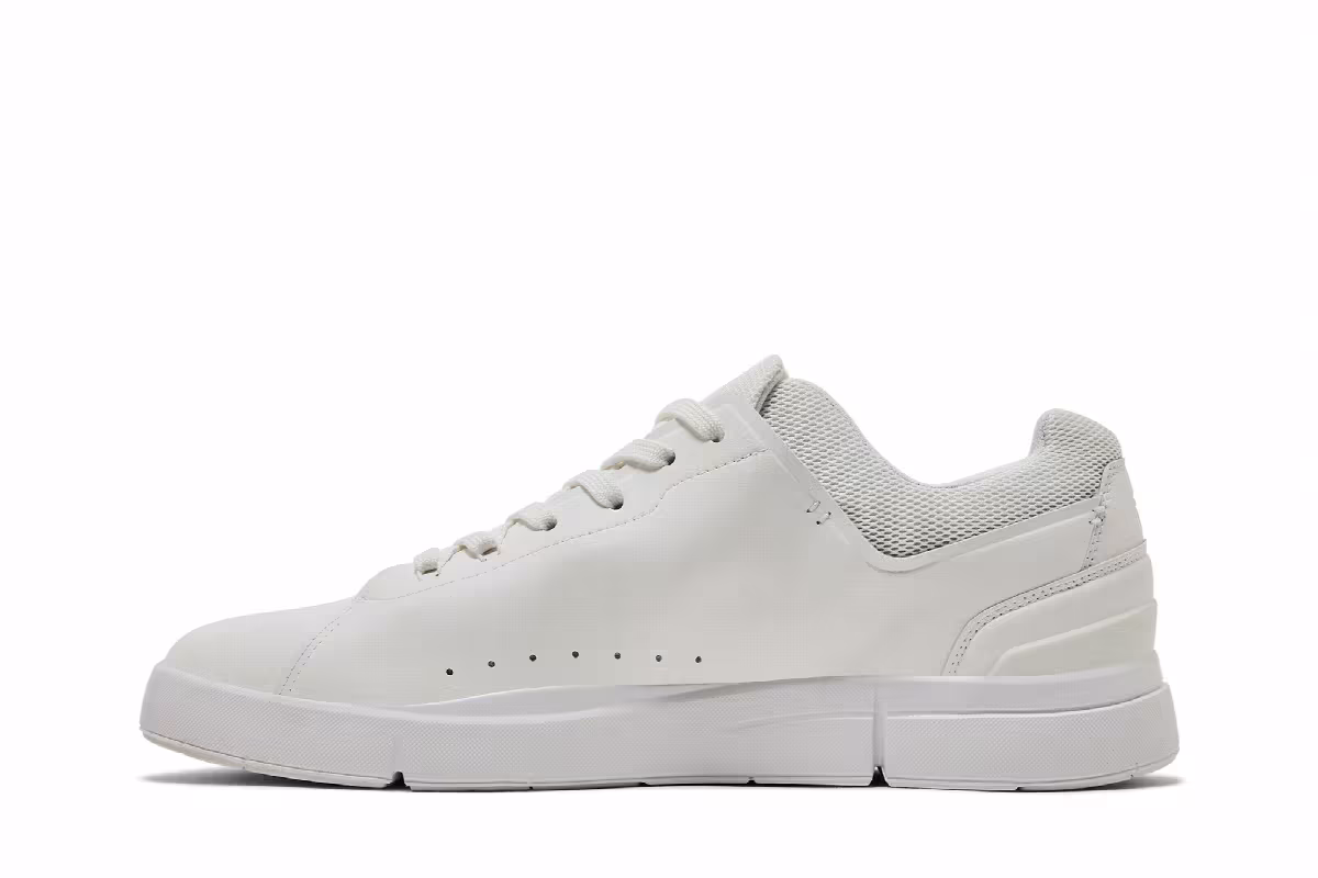 ON The Roger Advantage All White, view 4