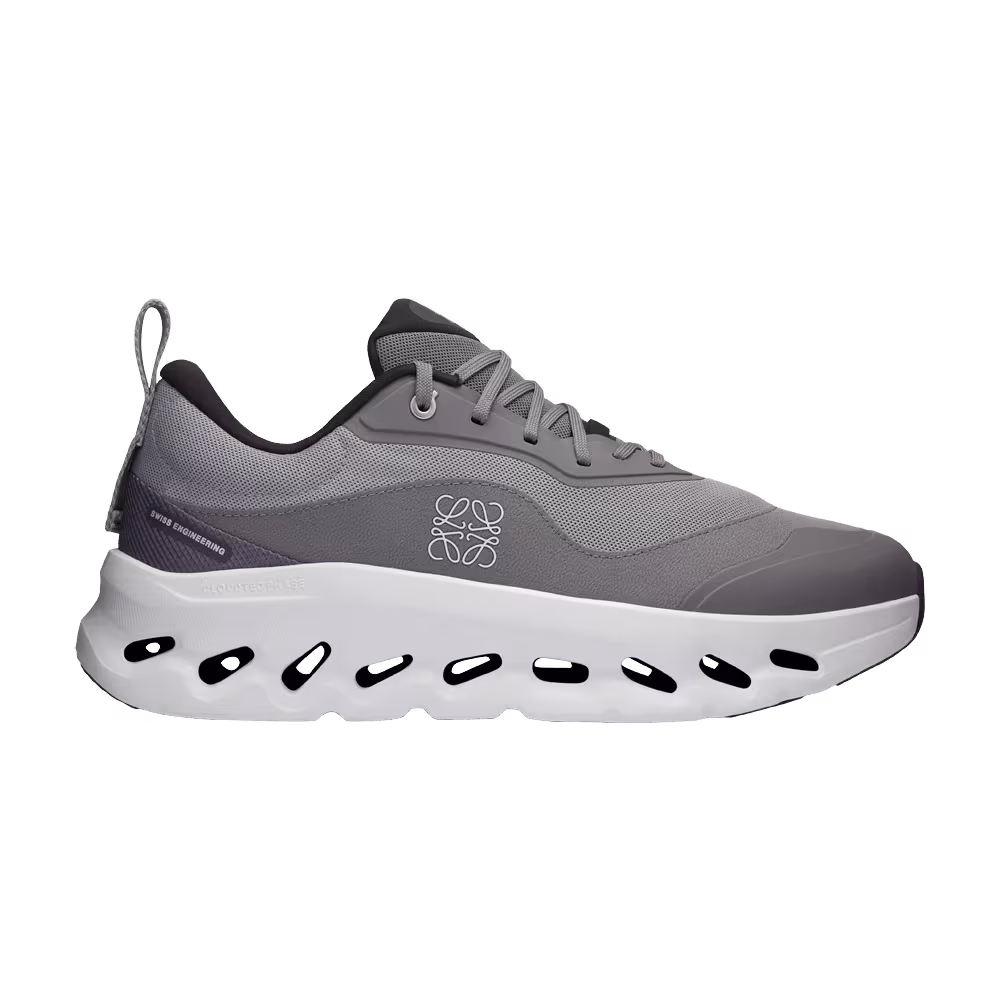 Loewe x ON Cloudtilt 2 Grey