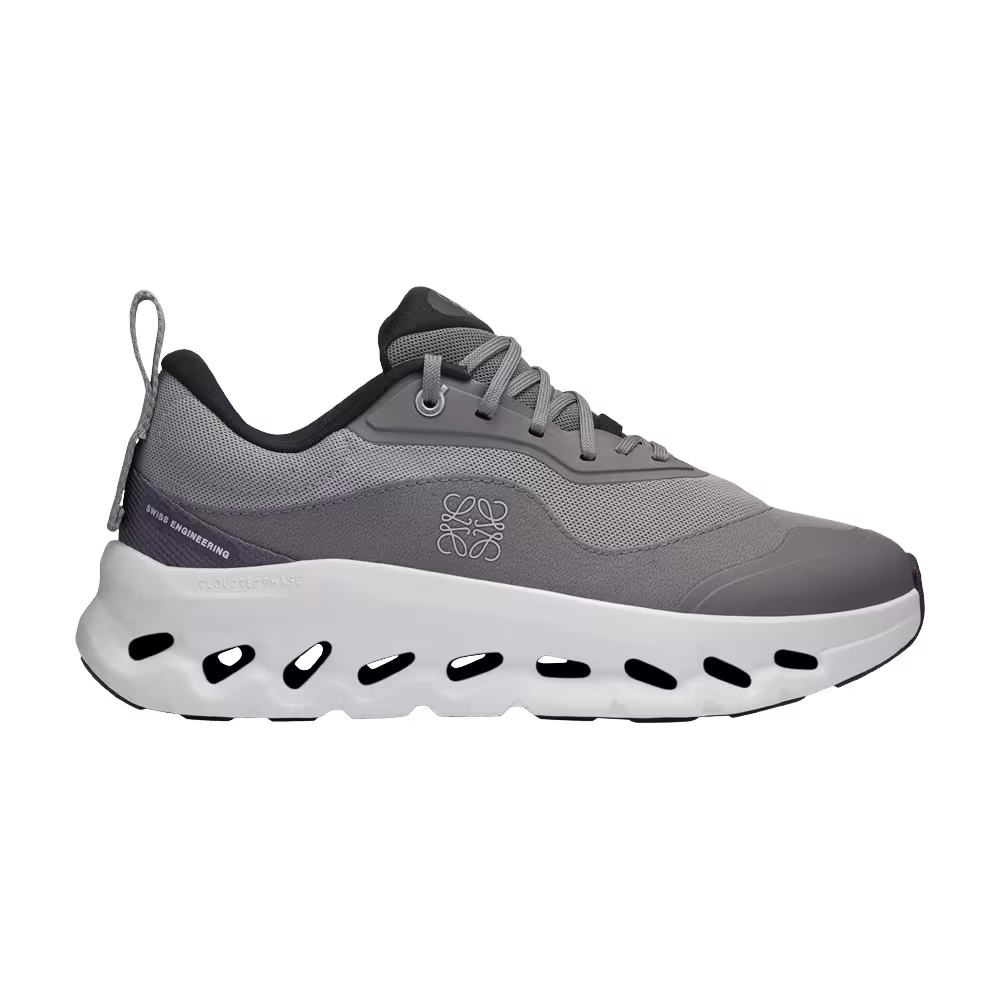 Loewe x ON Women's Cloudtilt 2 Grey