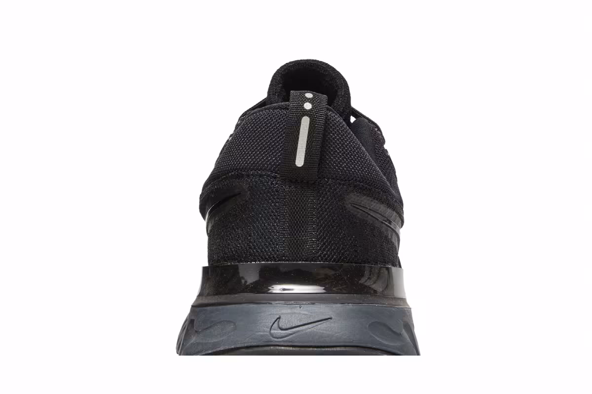Nike React Infinity Run Flyknit 2 Triple Black, view 8