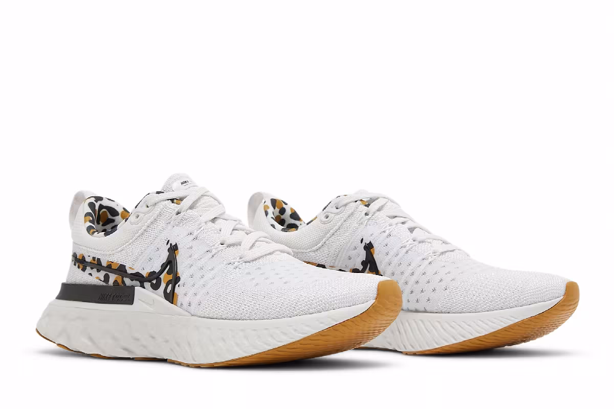 Nike Women's React Infinity Run Flyknit 2 Leopard, view 9