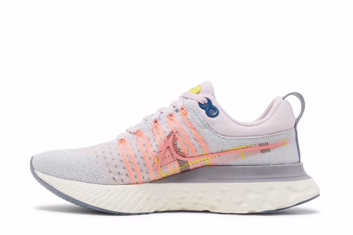 Nike Women's React Infinity Run Flyknit 2 Premium Pink Foam Blue Tint, view 4