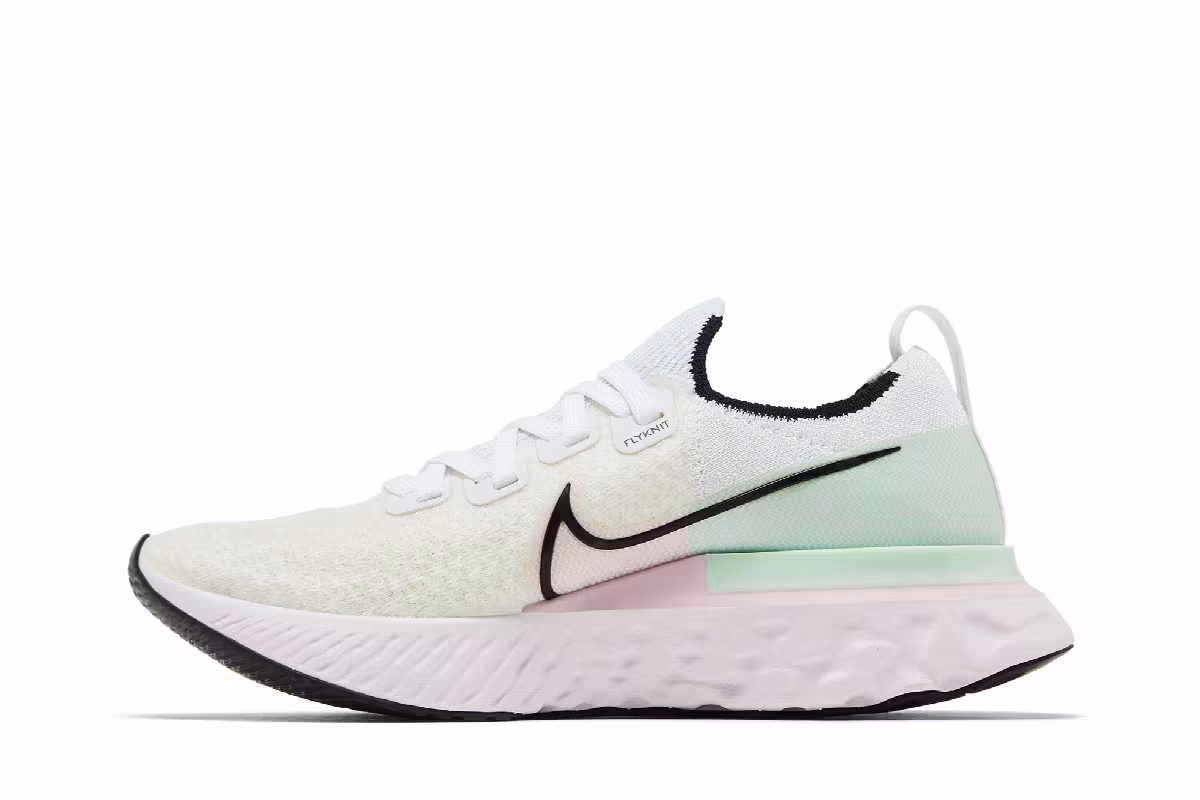 Nike Women's React Infinity Run FK Iced Lilac, view 4