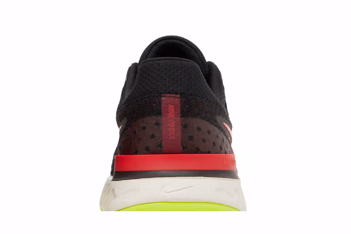 Nike React Infinity Run Flyknit 3 Black Siren Red, view 8