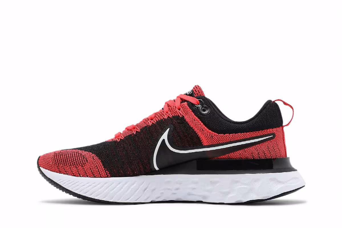 Nike React Infinity Run Flyknit 2 Bright Crimson Black, view 4