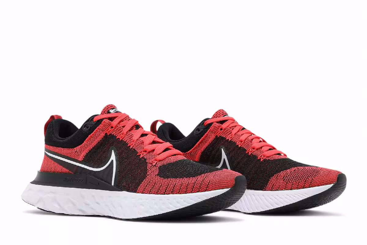 Nike React Infinity Run Flyknit 2 Bright Crimson Black, view 9