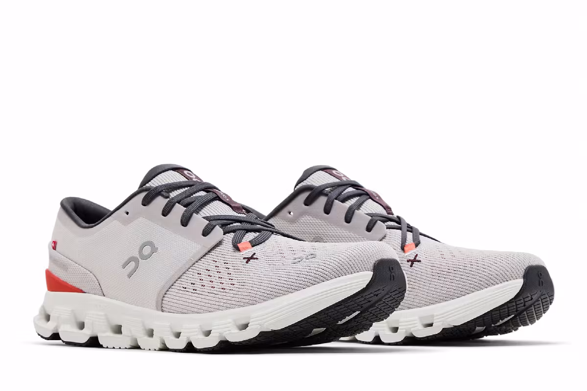 ON Cloud X 4 Silver Flame, view 9