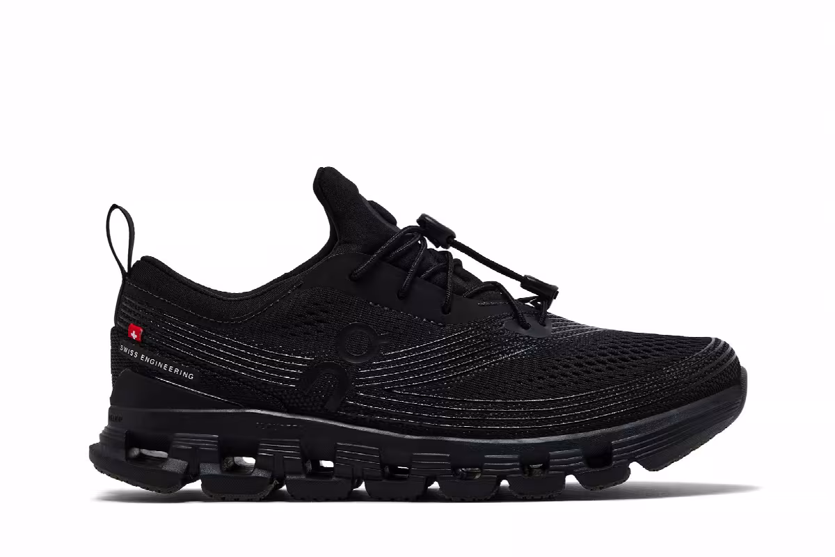 ON Women's Cloud X Z5 All Black, view 2
