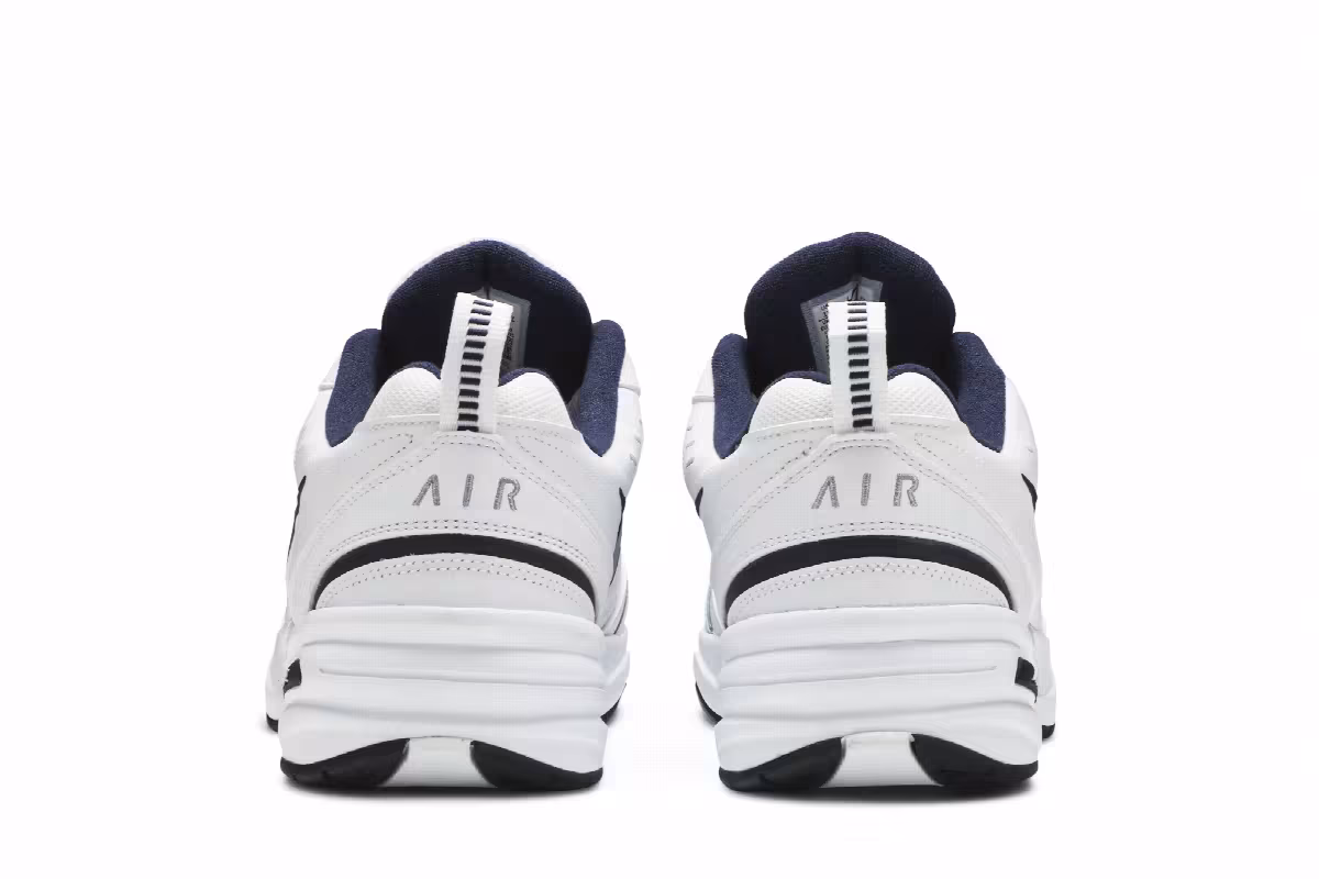 Nike Air Monarch IV 4E Wide, view 7