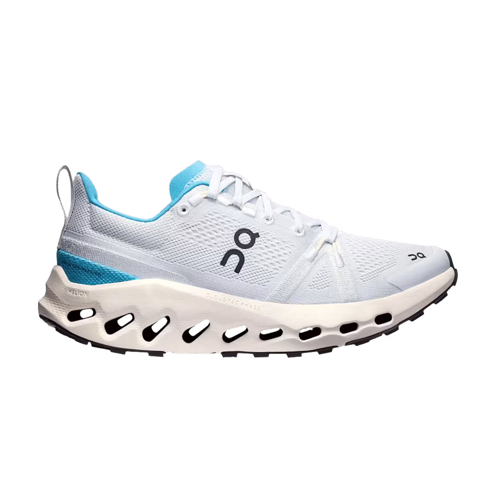 ON Women's Cloudsurfer Trail Arctic Ivory