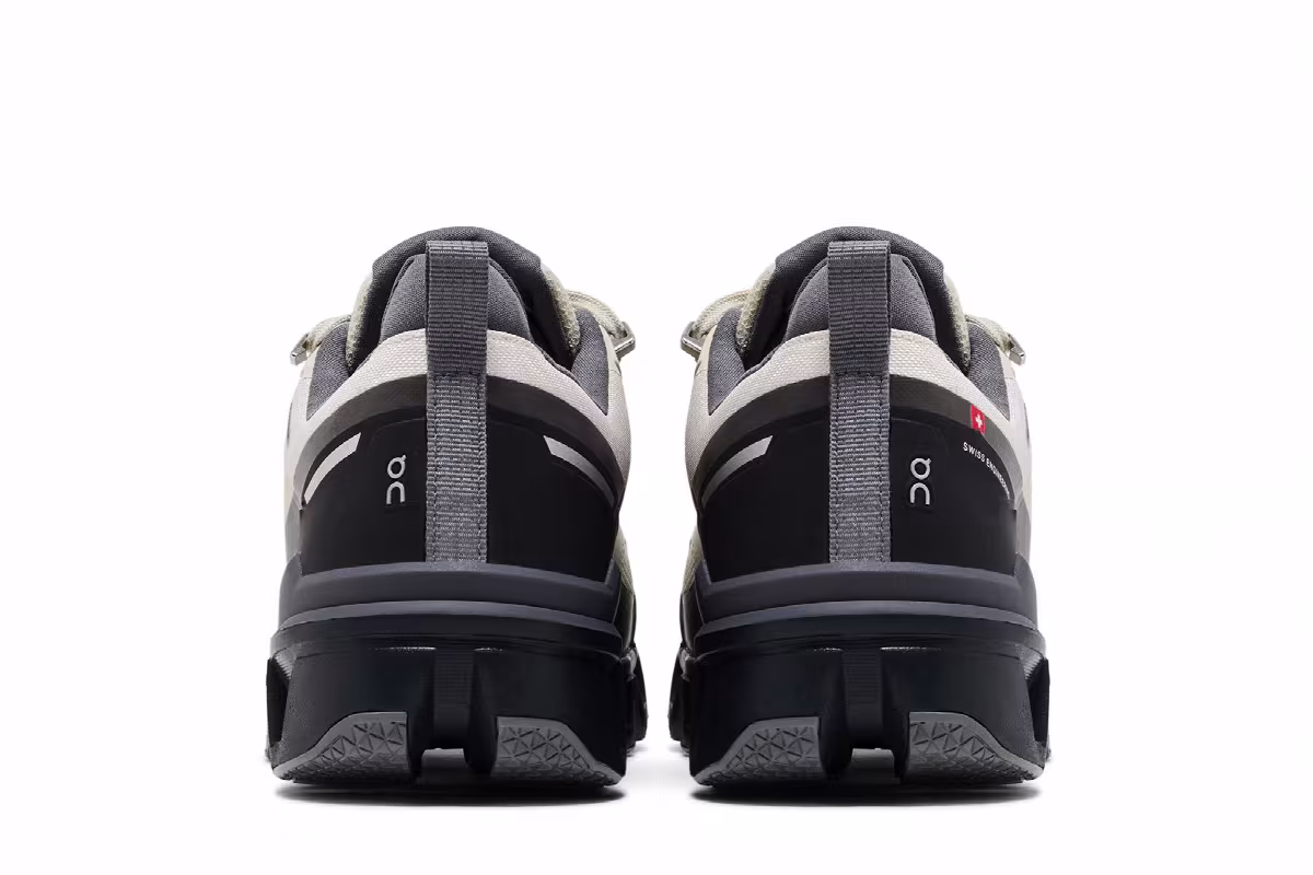 ON Cloudwander Waterproof Sand Black, view 7