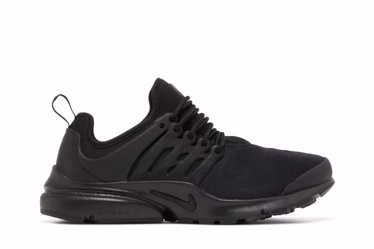 Nike Women's Presto Fly Triple Black, view 2