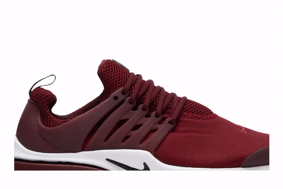 Nike Air Presto Essential Team Red, view 3